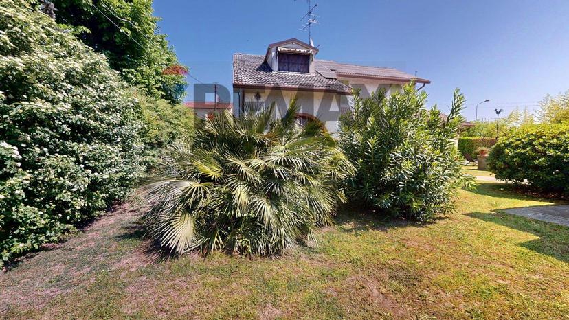 Villa in Via Argine Po 23, Vigarano Mainarda — foto 2 di 5