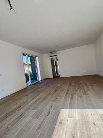Trilocale in Via Vaifro Sberna, Rezzato — foto 2 di 5