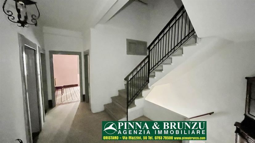 Villa a schiera in Corso Umberto, Cuglieri — foto 2 di 5
