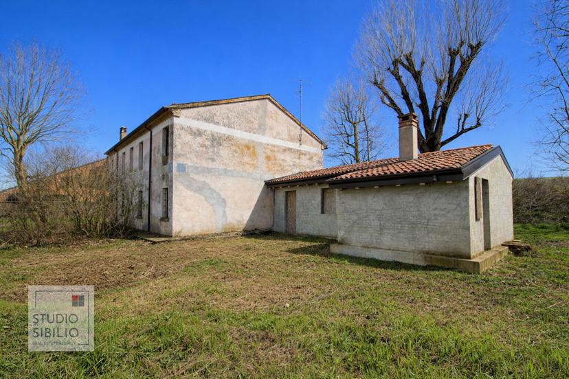 Villa unifamiliare, Borgo Virgilio — foto 3 di 5