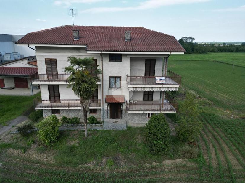 Casa indipendente in Via Provinciale Saluzzo 47, Barge — foto 4 di 5