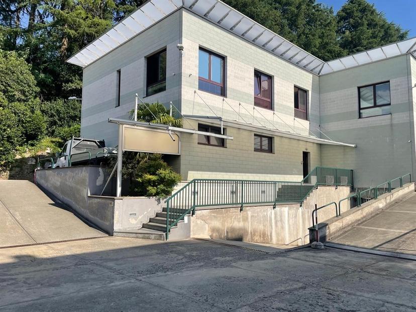 Villa bifamiliare in Via Stendhal, Varese — foto 3 di 5