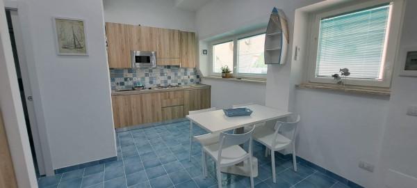 Trilocale in Viale Regina Elena, San Felice Circeo
