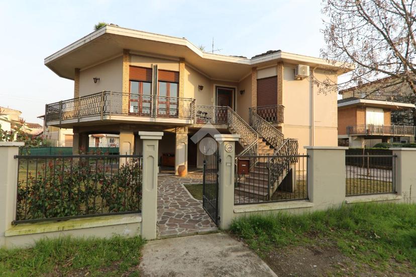 Villa in Via Unione Europea 22, Marmirolo — foto 5 di 5