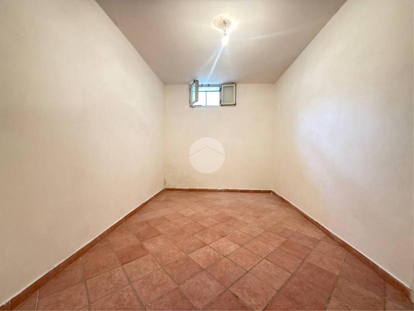 Casa indipendente in Via Caprio Maddaloni 106, Caserta — foto 2 di 5