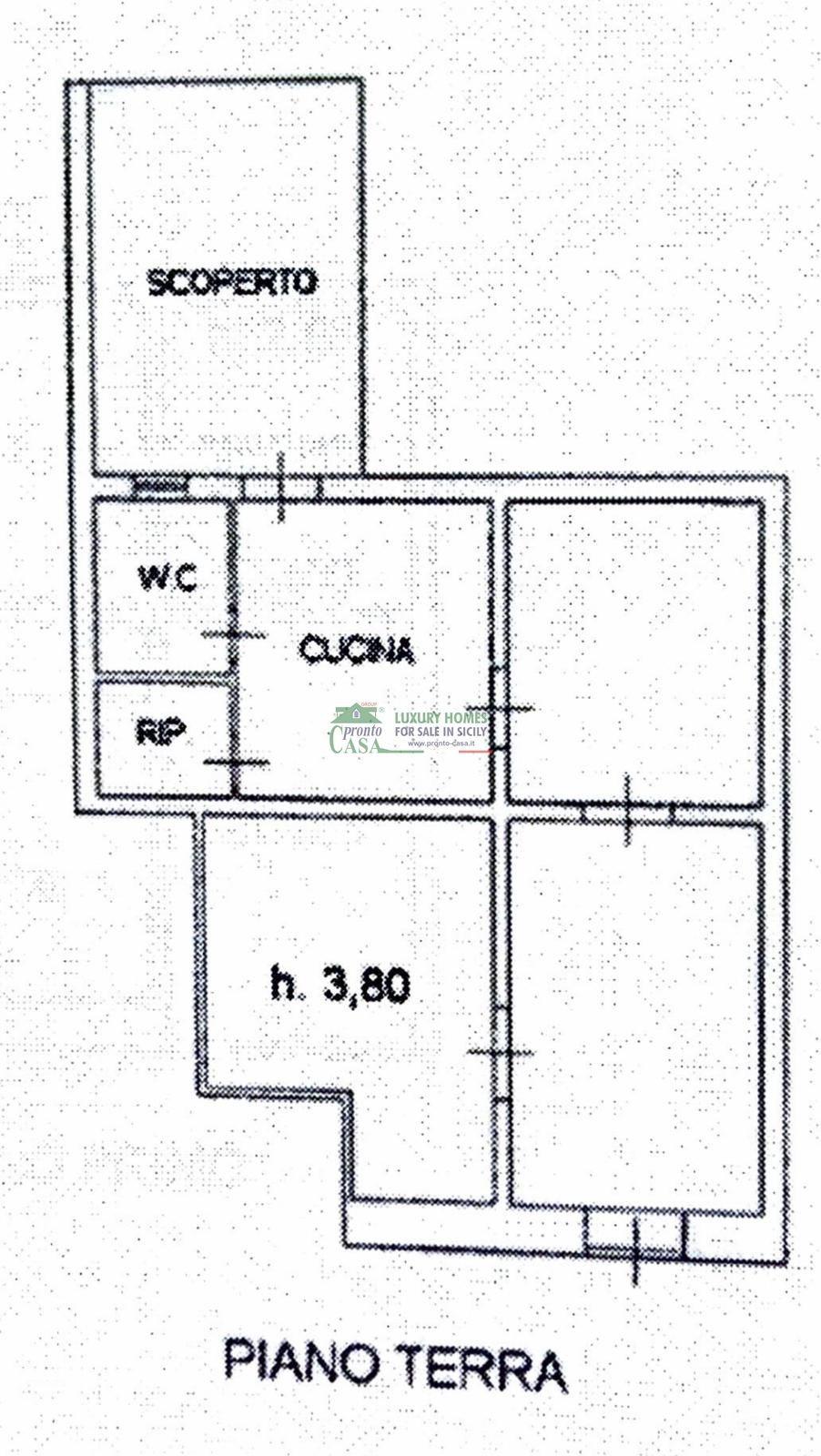 Casa indipendente in Via Generale Amato, Comiso