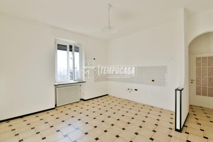 Trilocale in Via Giacomo Matteotti, Ponte Lambro — foto 4 di 5