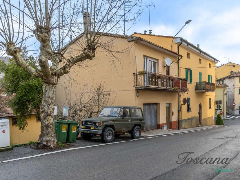 Villa a schiera, Monterotondo Marittimo — foto 3 di 5