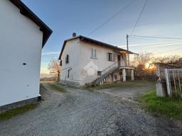 Casa indipendente in Via La Serra 20, Vaglio Serra