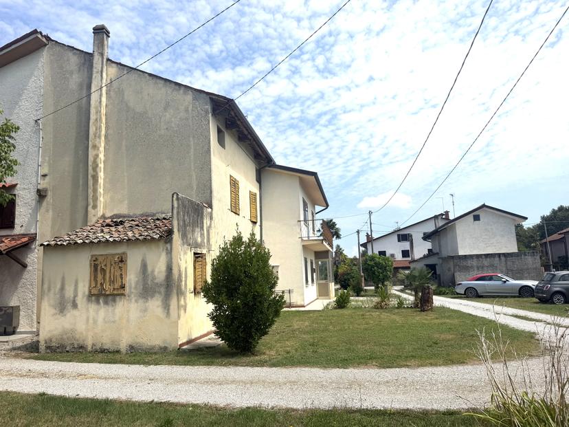 Rustico, Fiumicello Villa Vicentina