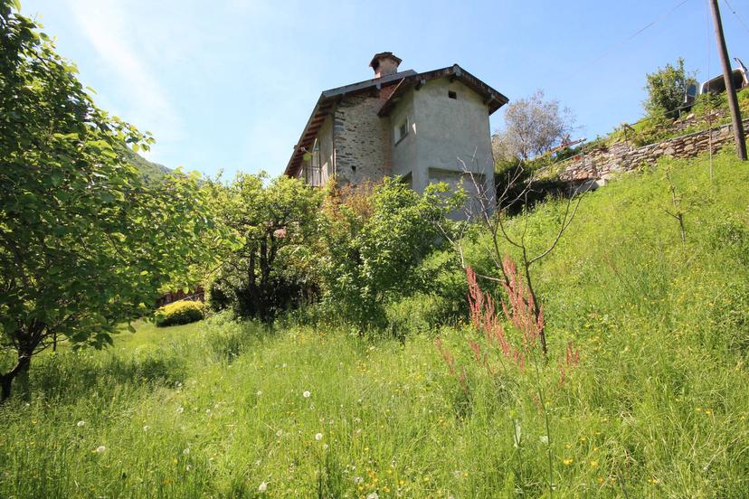 Casa indipendente in Via Madonna delle Grazie 63, Cannobio — foto 2 di 5
