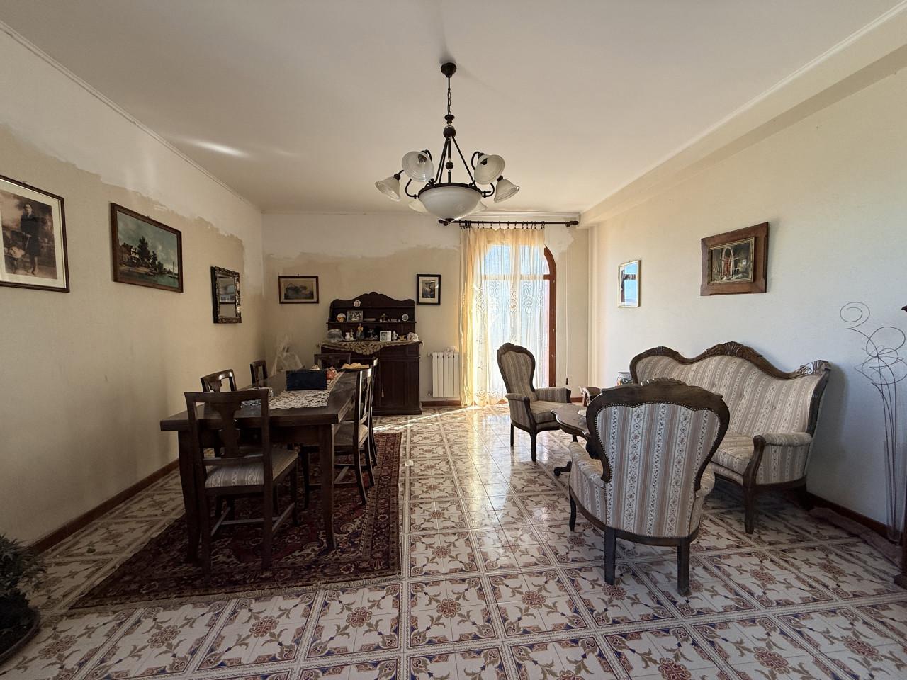 Appartamento in Via Eolie  27, Barcellona Pozzo di Gotto