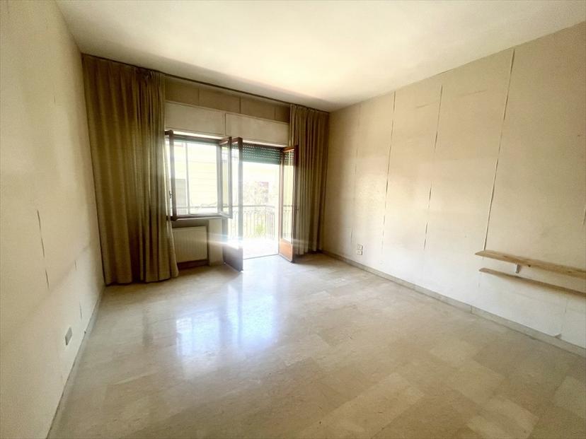 Quadrilocale in Via Cesare Battisti, Reggio di Calabria