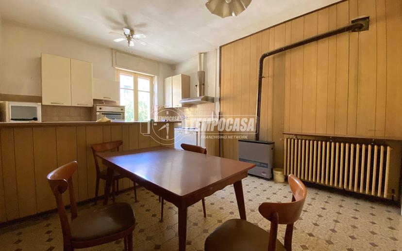Casa indipendente in Via Martiri della Libertà, Cossato — foto 3 di 5