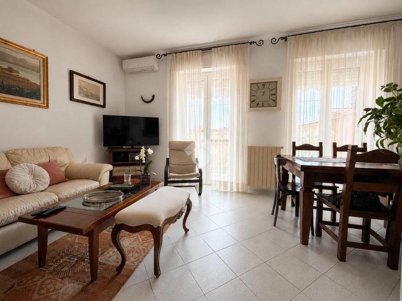 Quadrilocale in Via Cisa Sud 178, Santo Stefano di Magra — foto 4 di 5