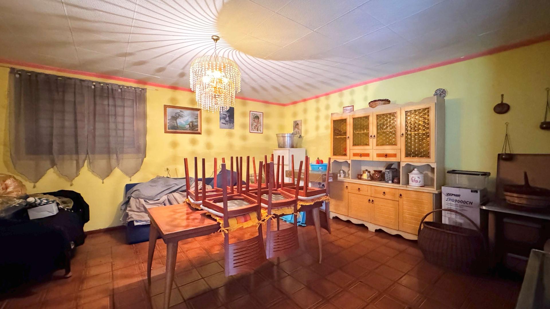 Porzione di casa in Via Leonardo da Vinci 3, Rogno