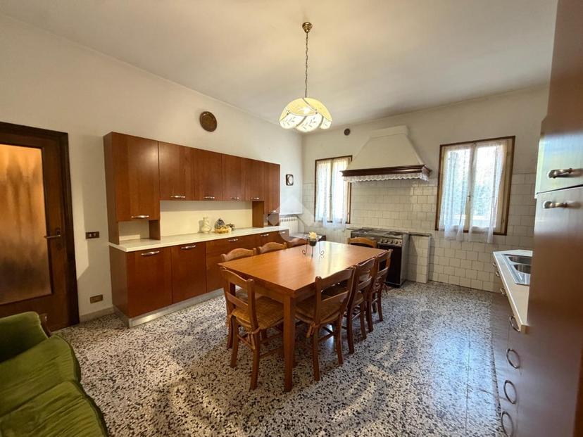 Villa in Via Fratelli Bandiera 2, Istrana — foto 4 di 5
