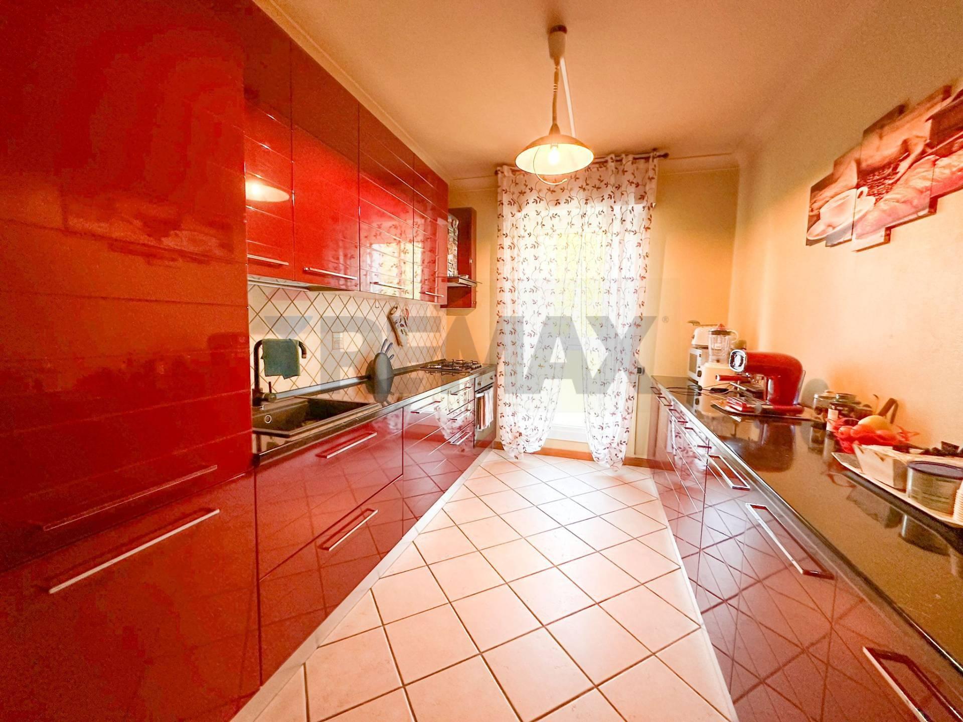 Appartamento in Via Papa Giovanni XXIII 34, Desenzano del Garda