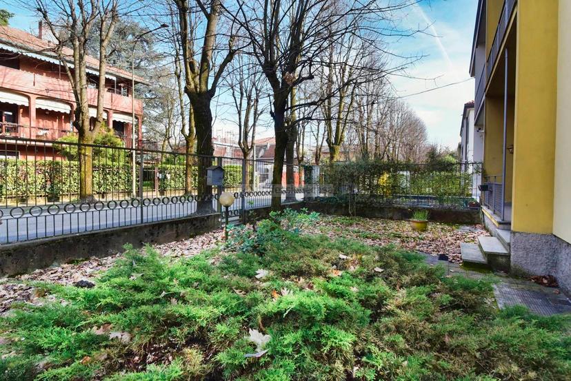 Villa in Via Mascagni  14, Desio — foto 2 di 5