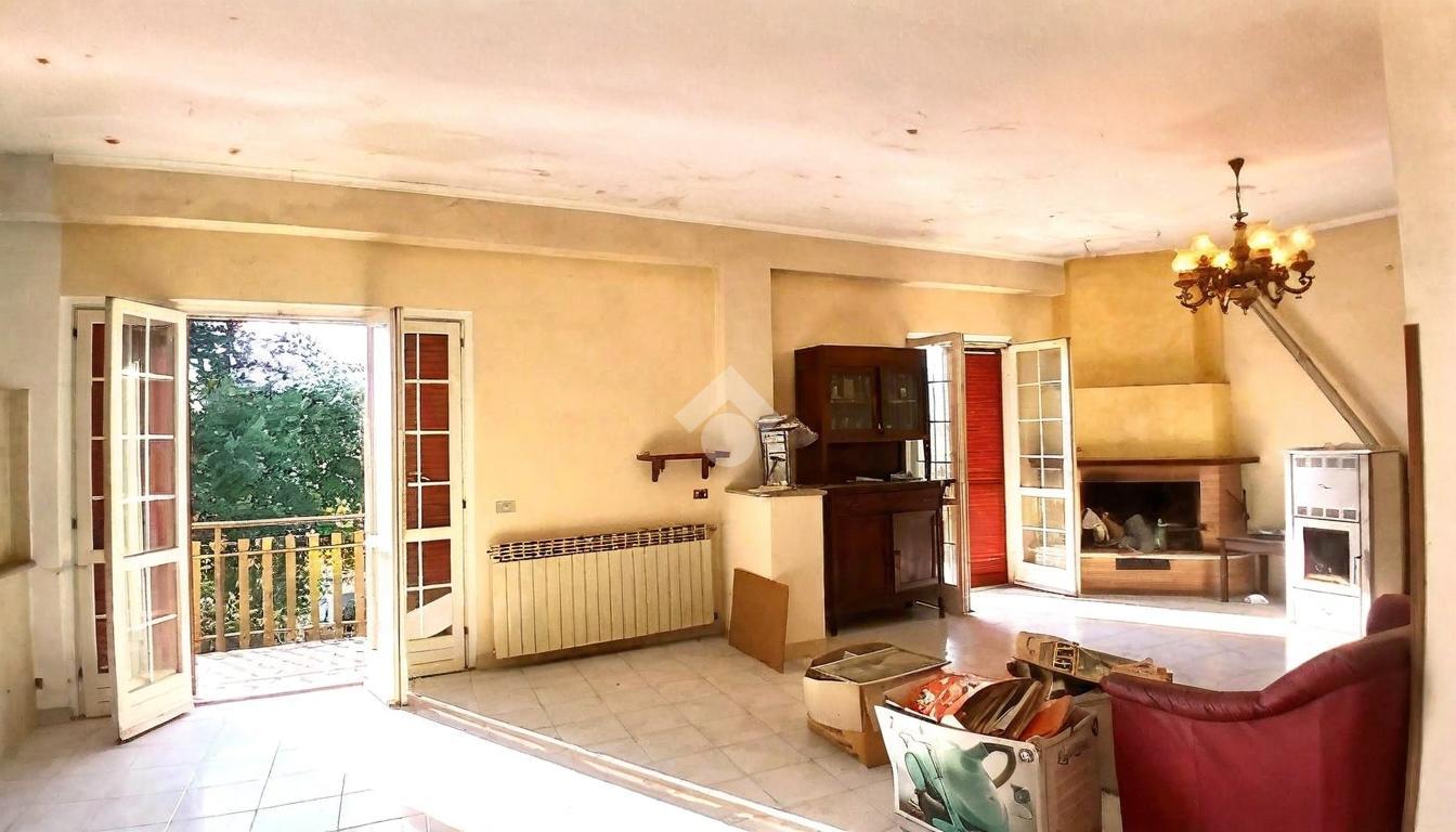Casa indipendente in Contrada Martinaccio, Paliano