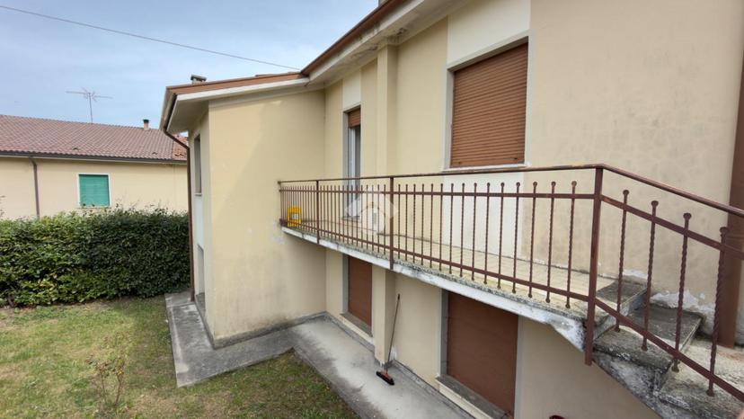 Villa in Frazione Crotta 48, Romagnese — foto 3 di 5