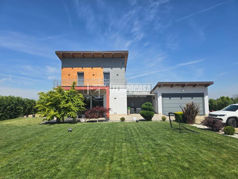 Casa indipendente in Strada Caporali 66/a, Caramagna Piemonte — foto 2 di 5