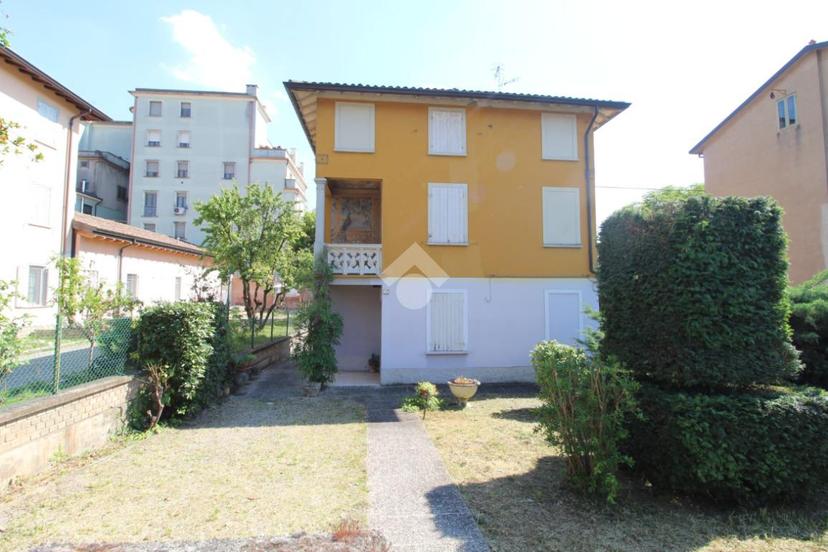 Villa in Via Guido da Bagnolo 14, Bagnolo in Piano — foto 4 di 5