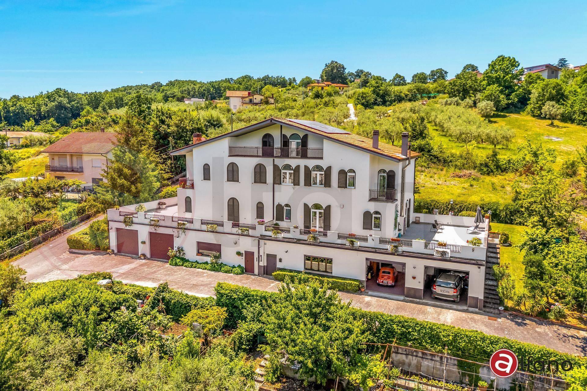 Villa in Via dell'Acqua Zolfa 11, Isernia