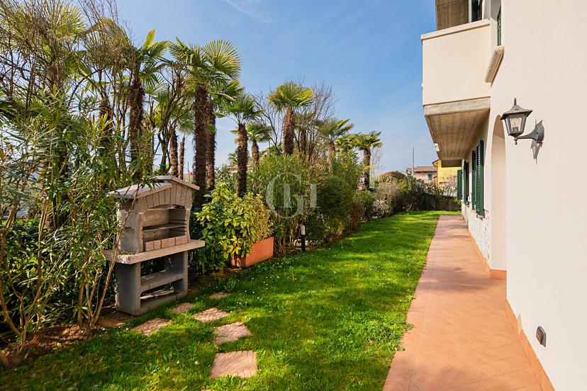 Casa indipendente in Sebino 13, Sirmione — foto 2 di 5
