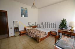 Stanza in appartamento in Via Toscana, Monteriggioni