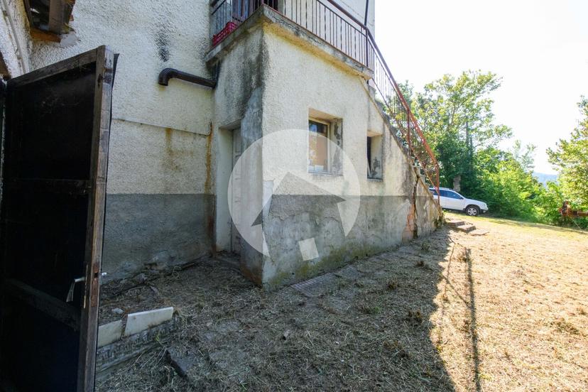 Rustico in Via Beleo 100, Casina
