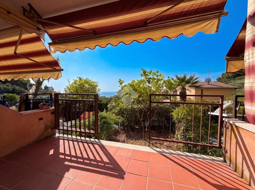 Villa a schiera in Via Ciosa 81, Costarainera
