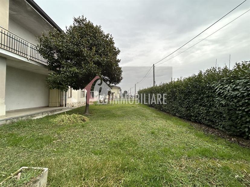 Casa indipendente in Piazza Gaboardi 1, Motta Baluffi — foto 4 di 5