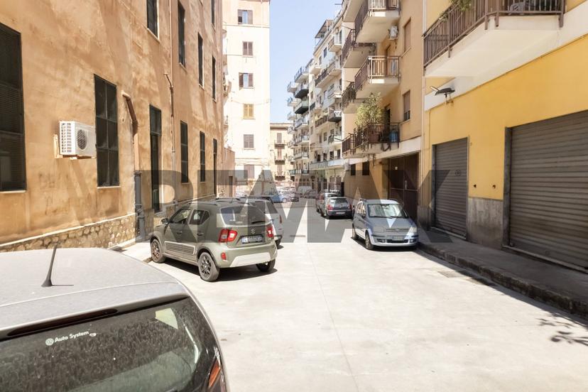 Quadrilocale, Palermo