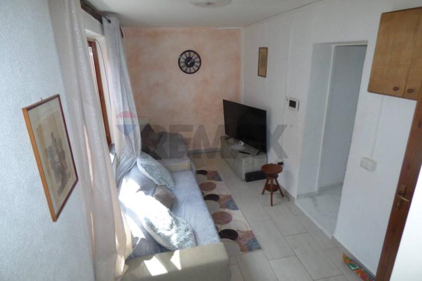 Appartamento in Via S. Giorgio 16, Castelveccana — foto 4 di 5
