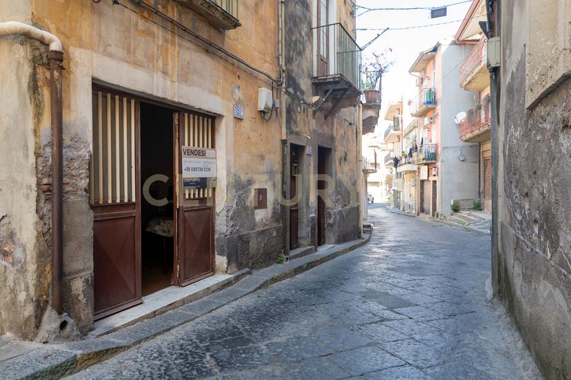 Casa indipendente in Via XX Settembre 153, Motta Sant'Anastasia — foto 2 di 5