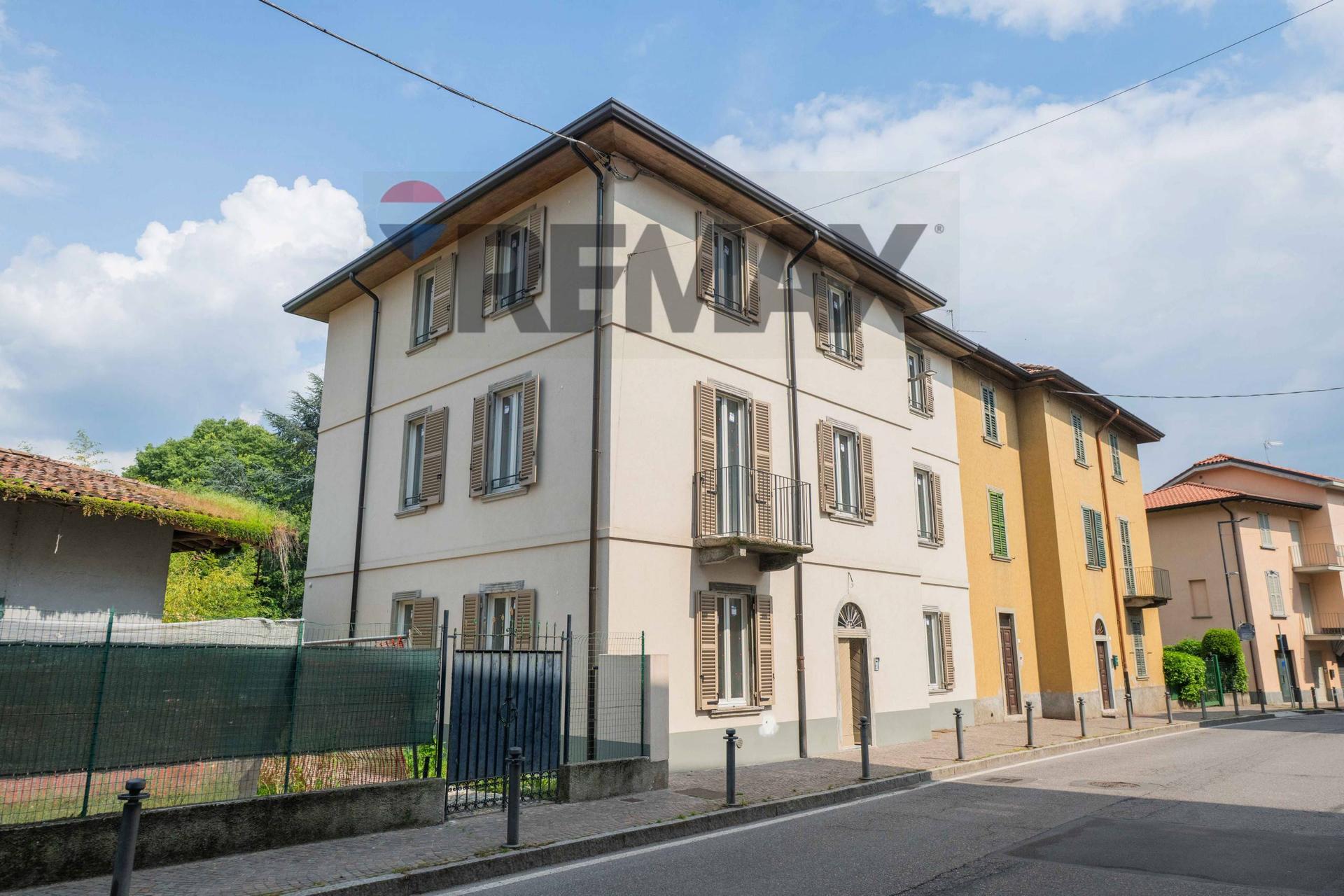 Appartamento in Via a. Locatelli 8, Mapello