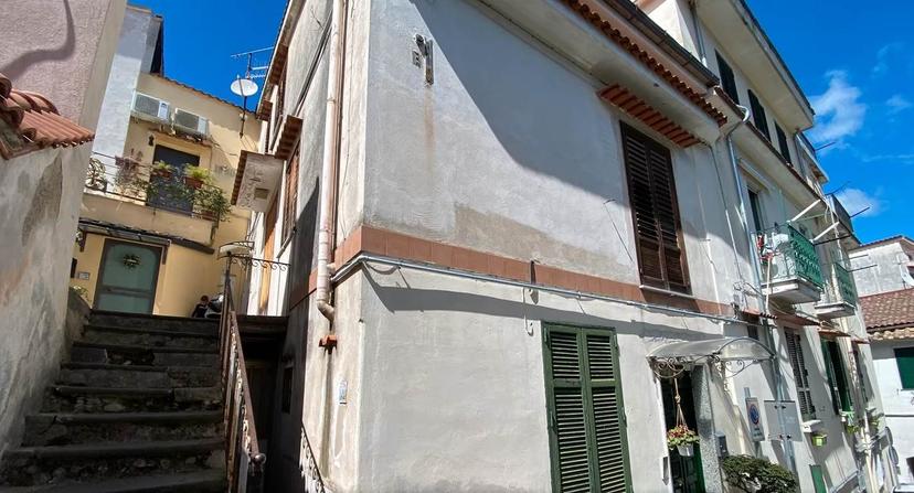 Bilocale in Via Vincenzo Torrente, Cava de' Tirreni — foto 3 di 5