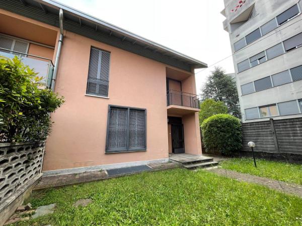Villa a schiera in Via Nazario Sauro 7, Castellanza — foto 2 di 5