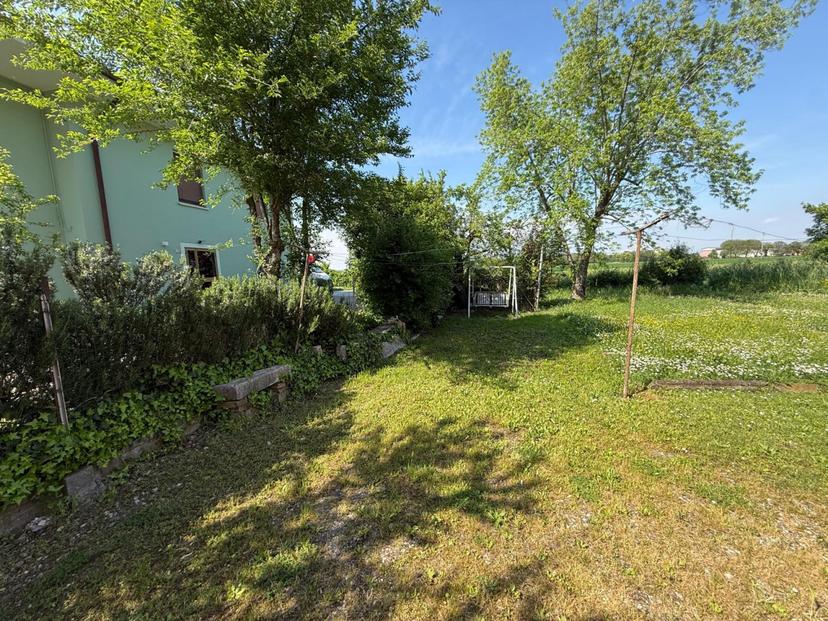 Trilocale in Via Marconi, N.24, Villa Poma, Borgo Mantovano — foto 2 di 5