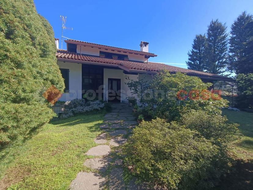 Villa in Via Zanella 20, Parabiago — foto 2 di 5