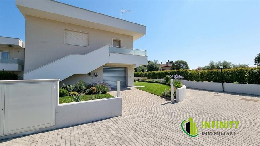 Villa in Via dei Lucani, Matera — foto 4 di 5
