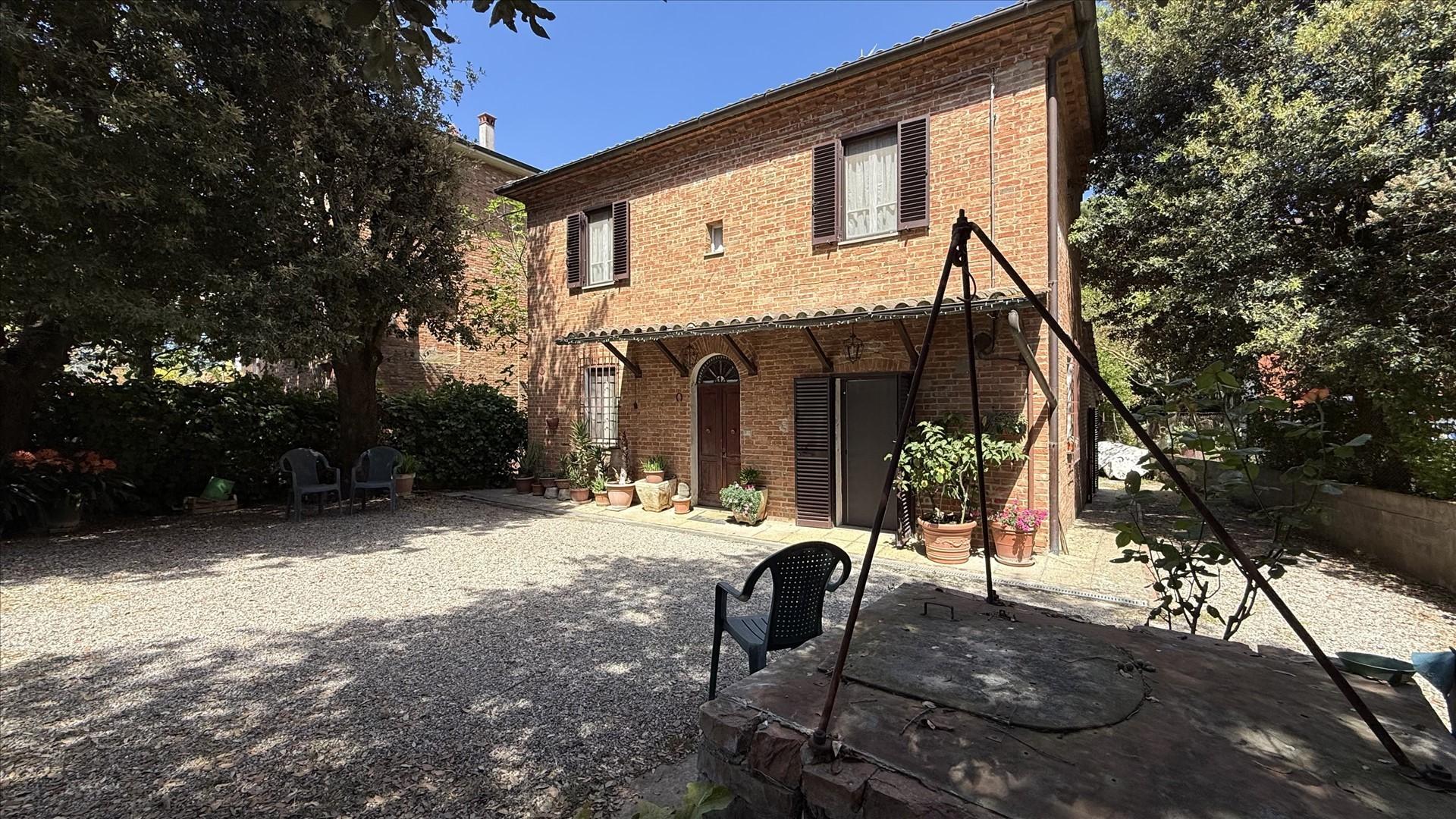 Casale in Vocabolo Giorgi 35, Castiglione del Lago