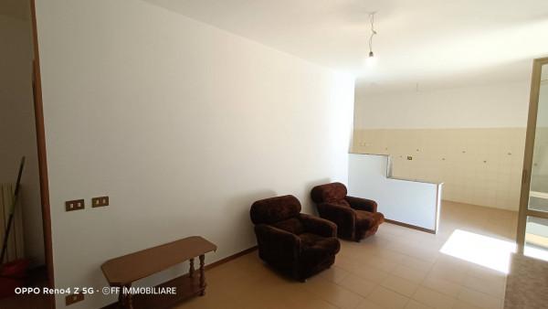 Trilocale in Via Gaspare Spontini, Montottone — foto 5 di 5