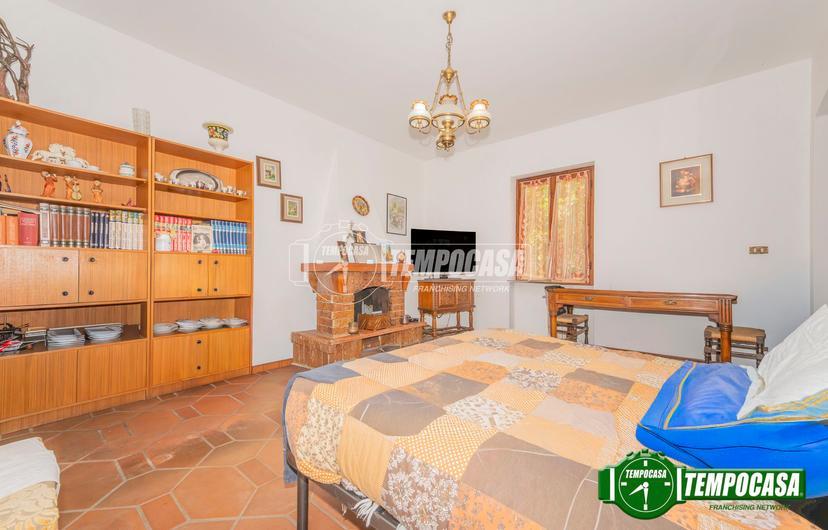 Villa in Via Mocchi, Trivolzio — foto 3 di 5