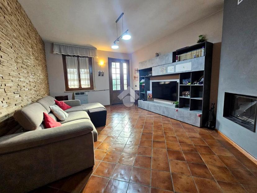Casa indipendente in Via Roma 22, Gazoldo degli Ippoliti — foto 4 di 5