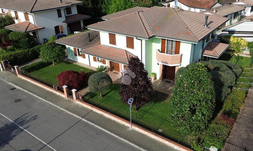 Villa in Via Unione Europea 22, Marmirolo — foto 4 di 5