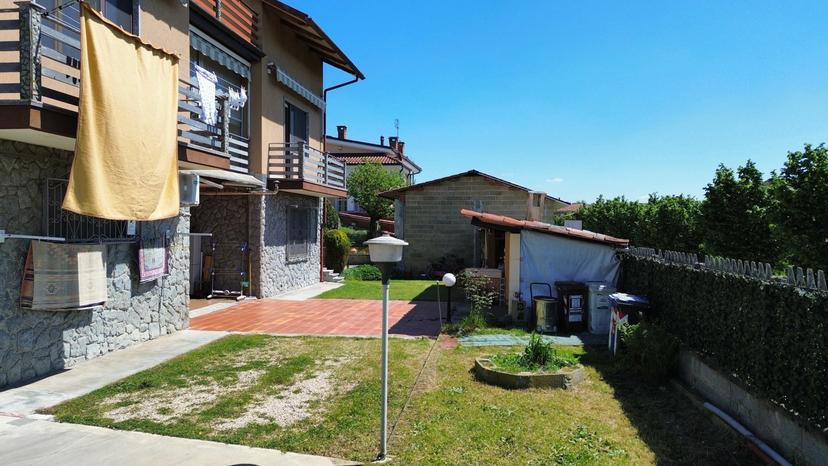 Trilocale in Via dei Giardini 11, Poirino — foto 4 di 5