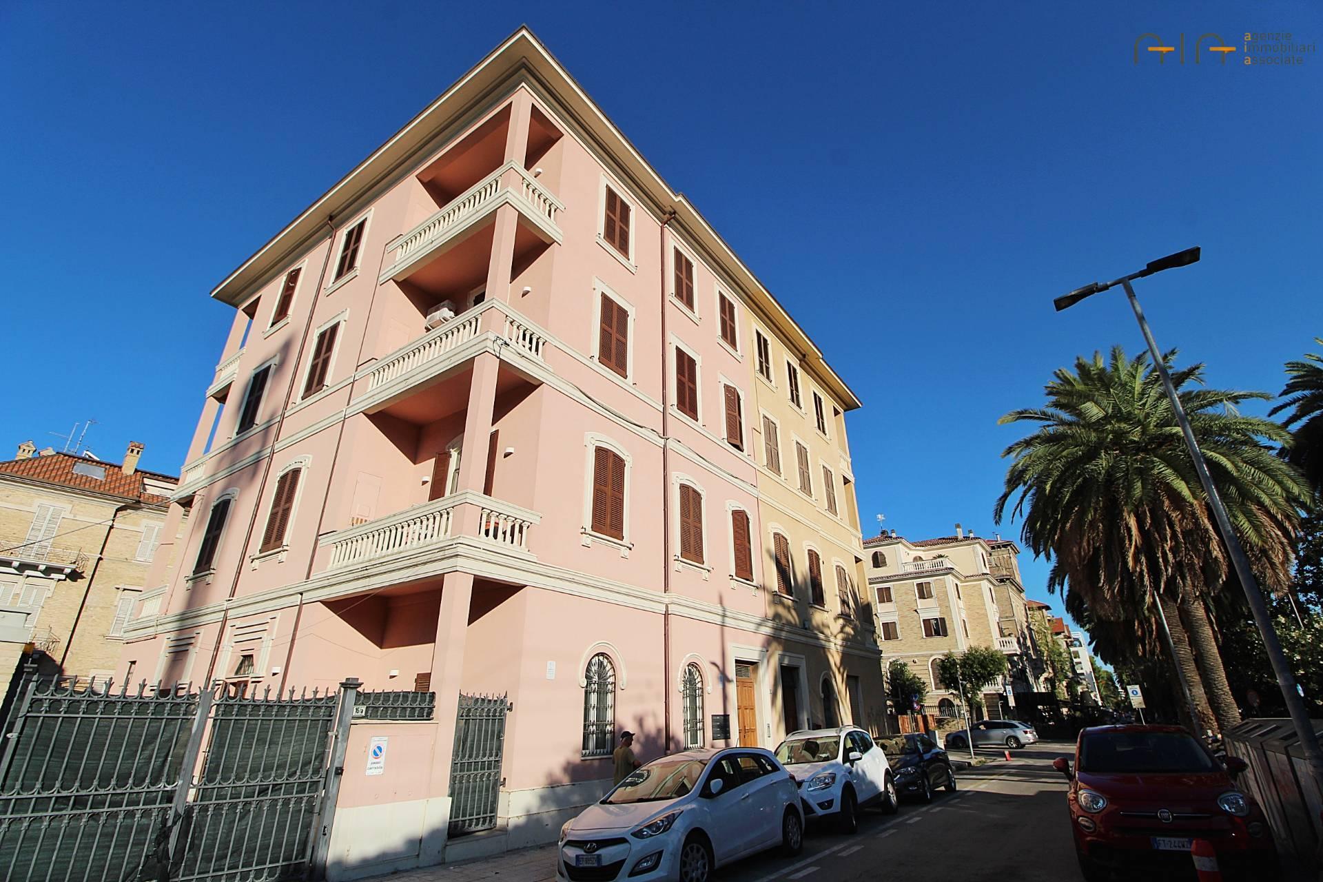 Trilocale in Via G. M. Paolini 16, San Benedetto del Tronto