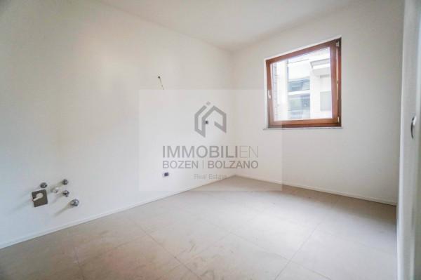 Quadrilocale in Via Renon 12, Bolzano